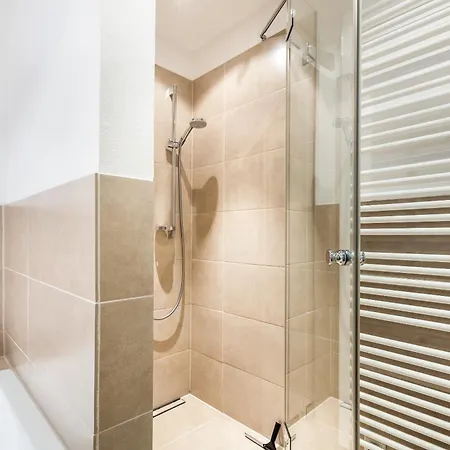 Oceanhouse Strandjuwel App 1 *