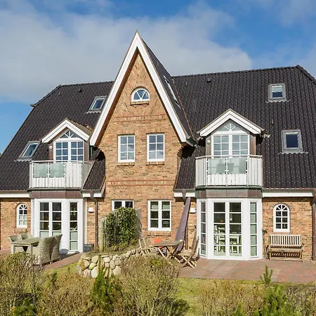 Апартаменты Oceanhouse Strandjuwel App 1 *